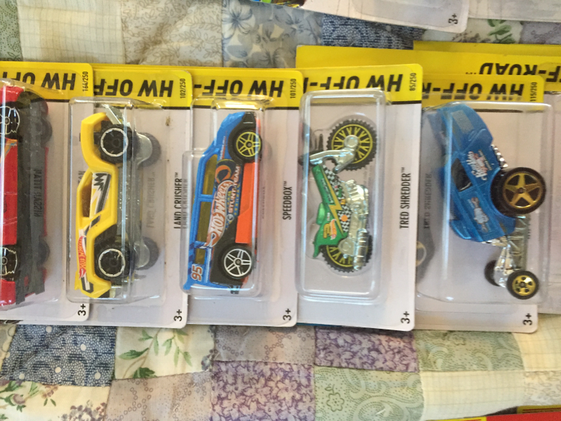 Illustration for article titled Enormous Die-Cast Collection - Box 54 - Energizer HW